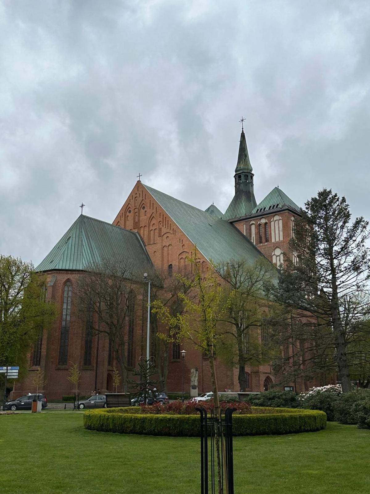 Apartamenty Kapitanskie Blizej Morza Kolobrzeg Exterior photo